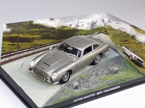 Aston Martin DB5 James Bond “Goldfinger” 1-43 van Aston Martin