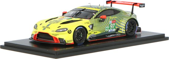 Aston Martin Vantage AMR #97 24H LeMans 2020 van Aston Martin