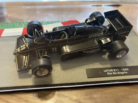 Atlas - Lotus 97T - Elio de Angelis - 1985 - 1:43 van Atlas