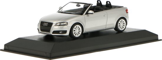 Audi A3 Cabriolet Maxichamps Modelauto 1:43 2007 940017130 Schaalmodel van Audi