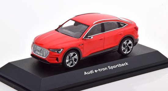 Audi E-tron Sportback 2020 Rood 1-43 Iscale van Audi