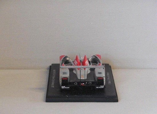 Audi R10 TDI #2 Winner 12h of Sebring 2007 - 1:43 - Spark van Audi