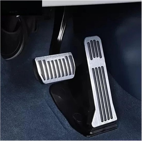 Auto Pedaalhoezen - Rempedaal Afdekking - Veilig Rijden - Antislip Roestvrij Staal - One Size - Zilver/Zwart/Blauw/Rood