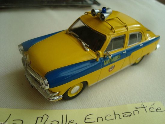 Auto-Rusland-Gaz Volga 21 P - 1:12 van IXO