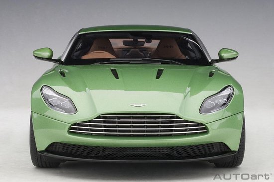 AutoArt 1/18 Aston Martin DB11 "Apple Tree Green metallic" van AUTOart
