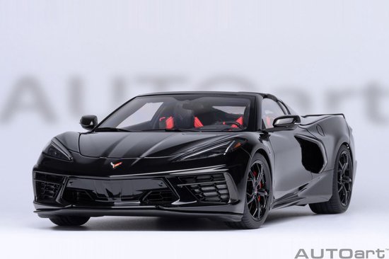 AUTOart 1/18 Chevrolet Corvette C8 Stingray Z51, Black van AUTOart