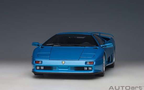 AUTOart 1/18 Lamborghini Diablo SE30, Blu Sirene van AUTOart