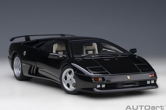 AUTOart 1/18 Lamborghini Diablo SE30, Deep Black metallic van AUTOart