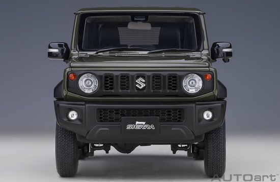 AUTOart 1/18 Suzuki Jimny Sierra (JB74), Jungle Green van AUTOart