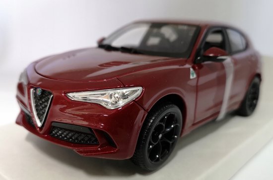 Bburago Alfa Romeo Stelvio 1:24 Metaal Modelauto Rood van Bburago