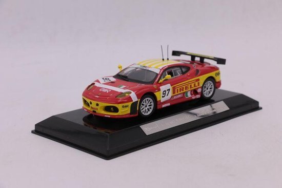 Bburago  Ferrari F430 GT2 #97 2008 rood/geel/wit schaalmodel 1:43 van Bburago