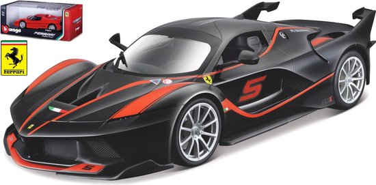 Bburago  Ferrari FXX K #5 2018 zwart/rood schaalmodel 1:18 van Merkloos
