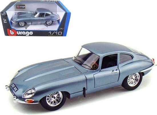 Bburago Jaguar E-Type Coupe 1961 1:18 van Bburago