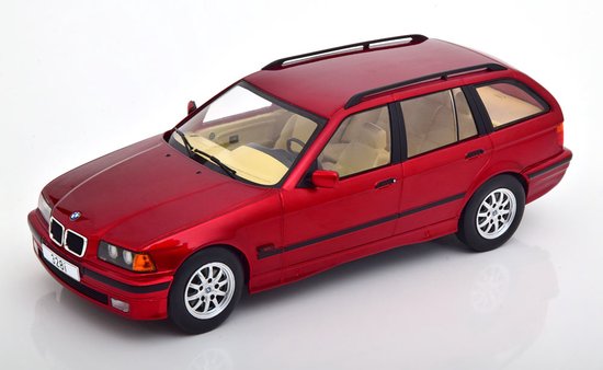 BMW 3-Series (E36) Touring - 1:18 - Modelcar Group van BMW