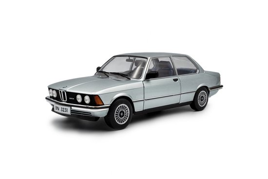 BMW 323i 1980 - 1:18 - Solido van Merkloos