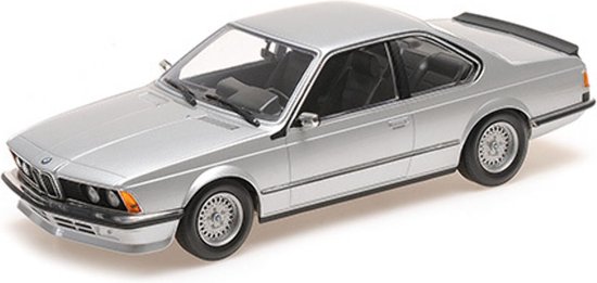 BMW 635 CSi 1982 - 1:18 - Minichamps van BMW
