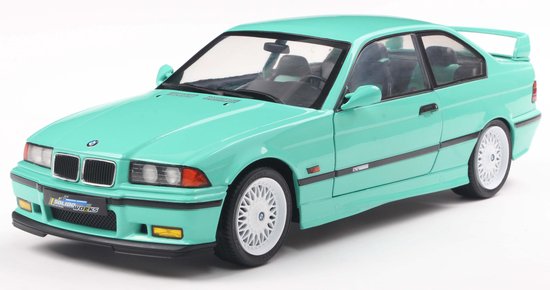 BMW M3 (E36) coupe Solido Works '91, groen (Mint Green) Solido schaal 1:18 van Merkloos