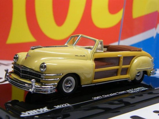 Chrysler Town and Country 1947 - 1:43 - Vitesse van Merkloos
