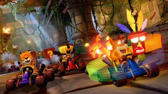 Crash Team Racing: Nitro-Fueled - Standaard Editie - PS4 (UK) van Activision