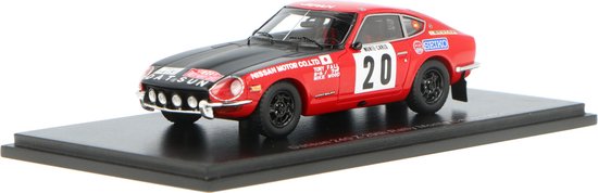 De 1:43 Diecast Modelcar van de Datsun 240Z #20 van de MonteCarlo Rally in 1972. De rijders waren T. Fall en M. Wood. De fabrikant van het model is Spark.Dit model is alleen online beschikbaar. van Spark