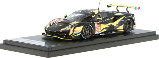 De 1:43 Diecast Modelcar van de Ferrari 488 GTE Iron Lynx #60 van de 24H LeMans 2021. De coureurs waren C. Schiavoni / P. Ruberti en R. Giammaria. De fabrikant is Looksmart. van Looksmart