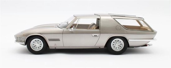 Ferrari 330 GT Shooting Brake Vignale 1968 - 1:18 - Matrix Scale Models van Ferrari