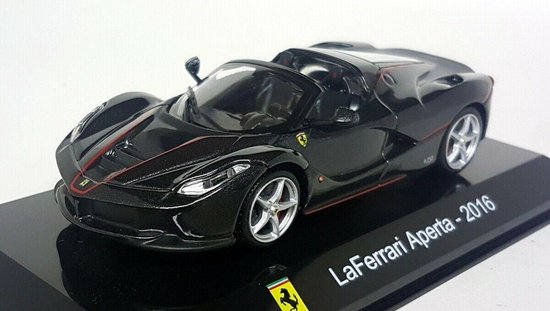 Ferrari LaFerrari Aperta 2016 Black van Ferrari
