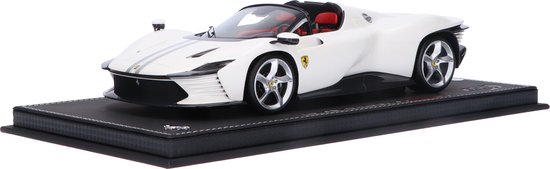 Ferrari SP3 Daytona Serie Icona BBR Models Modelauto 1:18 2022 P18214B Schaalmodel van Ferrari