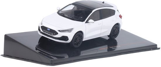 Ford Focus ST 2022 Wit - Model 1/43 - Ixo Models van Merkloos