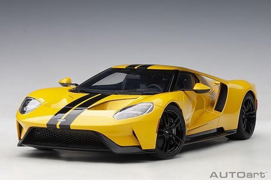 Ford GT - 2017, Yellow with Black Stripes - AutoArt 1/18 van Ford