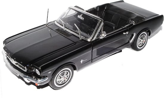Ford Mustang 1964 1/2 - 1:18 - Welly van Merkloos