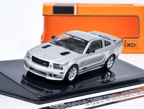 Ford Mustang Saleen S281 - 2005 - Ixo 1:43 van Ford