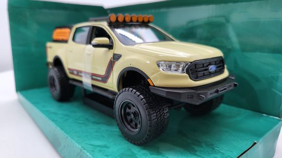 Ford Ranger FX4 Off Road 2019 beige 1:24 Maisto van Maisto