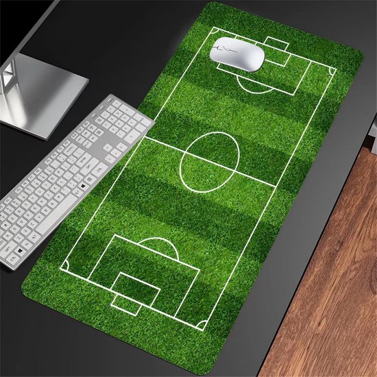 Gaming muismat XXL - Grote tafelonderlegger - Verbeterde precisie - Antislip bureaumat - 600x300x3mm - Groen voetbalveld van Merkloos
