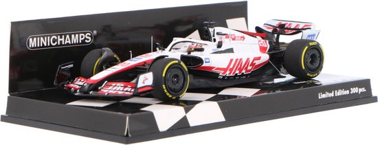 Haas F1 Team VF-22 K. Magnussen British GP 2022 - 1:43 - Minichamps van Minichamps