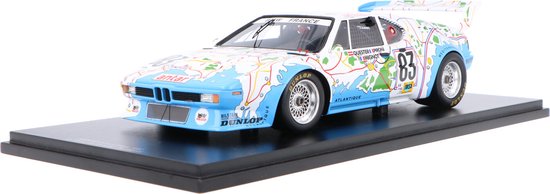 Het 1:18 Diecast-model van de BMW M1 M88 3.5L Team BMW France #83 van de 24H LeMans van 1980. De rijders waren D. Pironi / D. Quester en M. Mignot. De fabrikant van het schaalmodel is Spark. Dit model is alleen online verkrijgbaar van Spark