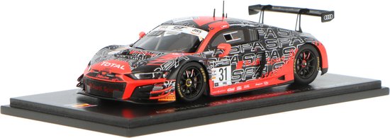 Het 1:43 Diecast model van de Audi R8 LMS GT3 Team Audi Sport WRT #31 van de 24H Spa van 2020. De rijders waren K. van der Linde / C. Mies en D. Vanthoor. De fabrikant van het schaalmodel is Spark.Dit model is alleen online verkrijg van Spark