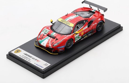 Het 1:43 Diecast-model van de Ferrari 488 GTE Evo 3.9L Turbo V8 Team AF Corse #52 van de 24H LeMans van 2022. De rijders waren M. Molina / A. Fuoca en D. Rigon. De fabrikant van het schaalmodel is Looksmart. Dit model is alleen onli van Looksmart