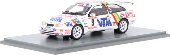 Het 1:43 Diecast-model van de Ford Sierra RS Cosworth #9 van de Ypres Rally van 1990. De rijders waren C. McRae en D. Ringer. De fabrikant van het schaalmodel is Spark. Dit model is alleen online verkrijgbaar van Spark