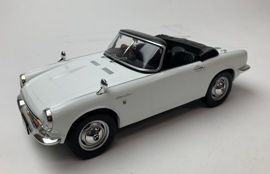 Honda S800 Convertible open White, First18 F18-014 - Schaal 1:18 van Honda