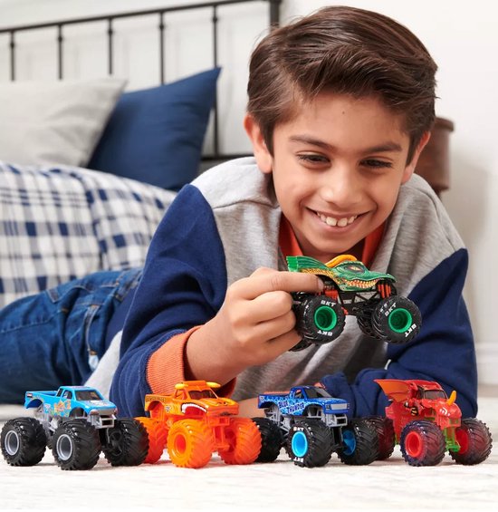 Hot Wheels Monster Jam truck Velociraptor Dino - monstertruck 9 cm schaal 1:64 van Merkloos