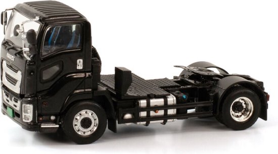 Isuzu Giga Short Cab 4x2 'Black' - 1:50 - WSI Models van Isuzu