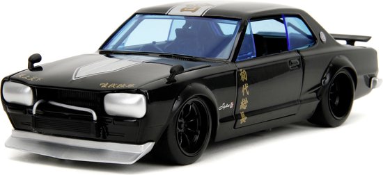 Jada Toys - Tokyo Revengers 1971 Nissan - Inclusief figuurtje Manji van Jada Toys