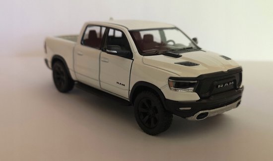 Kinsmart Dodge Ram 1500 2019 Modelauto Schaal 1:46 Wit van Merkloos