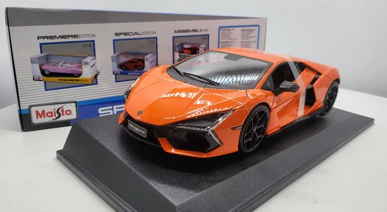 Lamborghini Revuelto modelauto 1:18 oranje Maisto van Merkloos