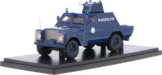 Land Rover Mk3 Schotland Armoured Patrol Car (NL/GB, 1973) AutoCult 1:43 1973 12018 van Land Rover