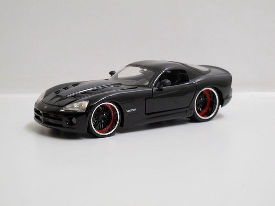 Letty's Dodge Viper SRT-10 "Fast&Furious", Jada Toys 1/24 van Jada Toys