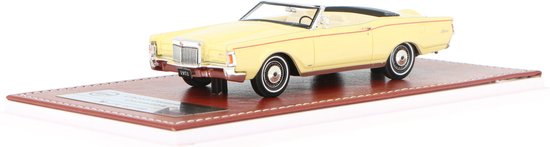 Lincoln Continental MkIII GIM Modelauto 1:43 1971 GIM011b Schaalmodel van GIM