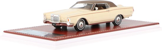 Lincoln Mark III GIM Modelauto 1:43 1971 GIM010c Schaalmodel van GIM