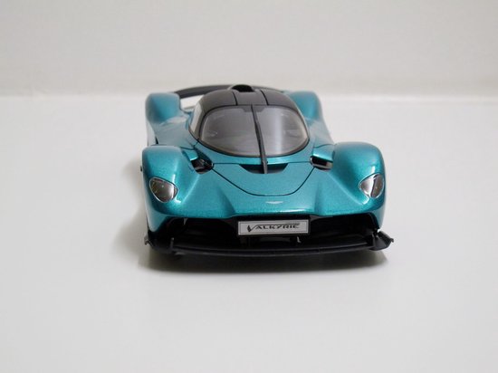 Maisto 1/18 Aston Martin Valkyrie van Maisto